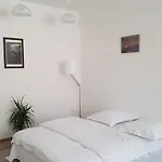 Schiller 58 *